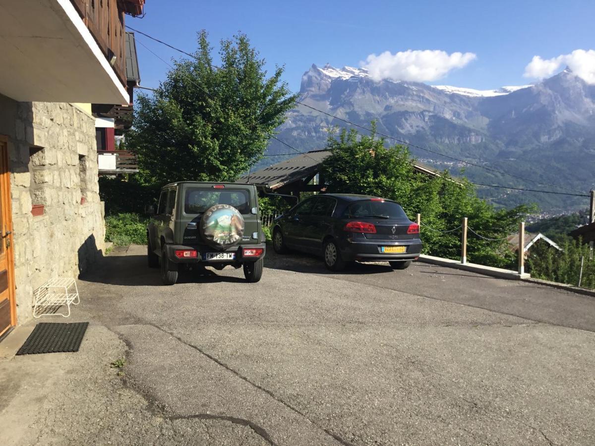 Chambre Independante Avec Salle De Bain Independante Au Rdc D Un Chalet A 25 Kms Chamonix Сен-Жерве-ле-Бен Екстериор снимка